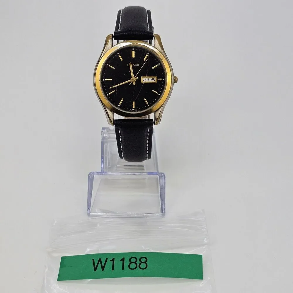 VTG Pulsar Men Watch 38MM Black Dial Dial Day Date New Leather Band New‎ Battery